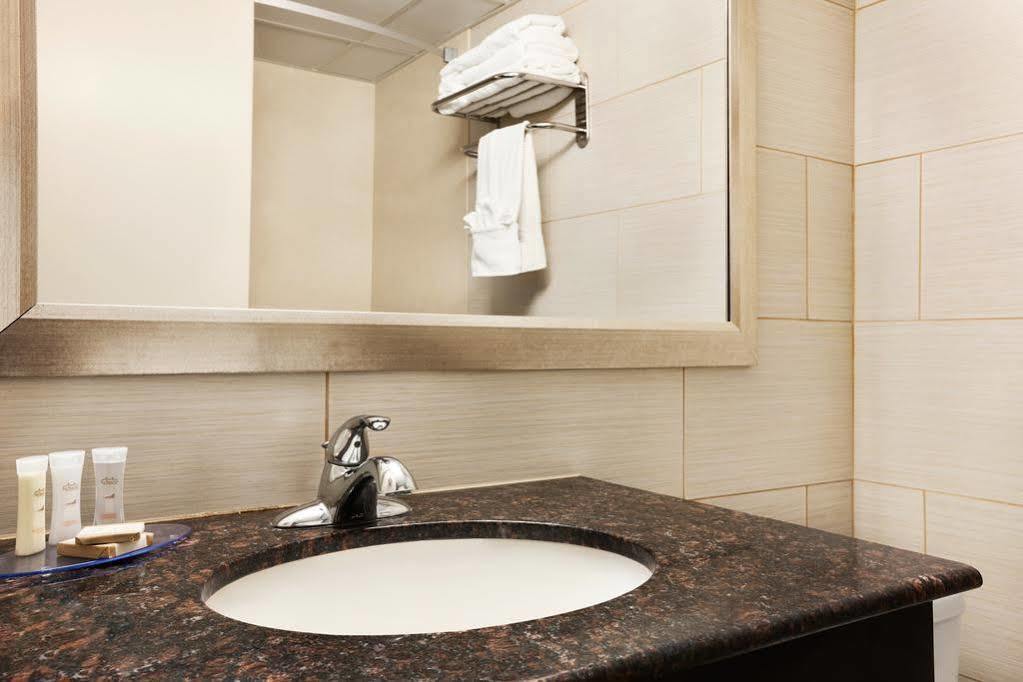 Howard Johnson By Wyndham North Plainfield Exteriér fotografie
